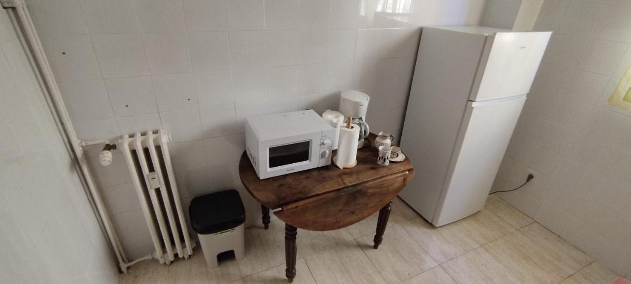 Apartamento Al Lado Del Museo Dali Figueras Exterior foto