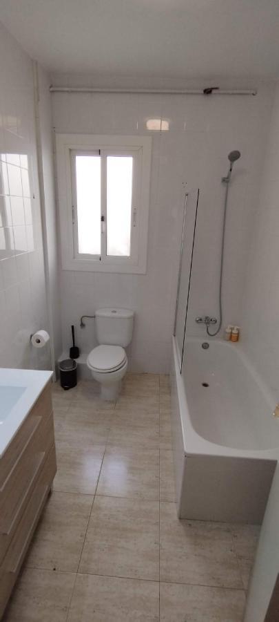 Apartamento Al Lado Del Museo Dali Figueras Exterior foto